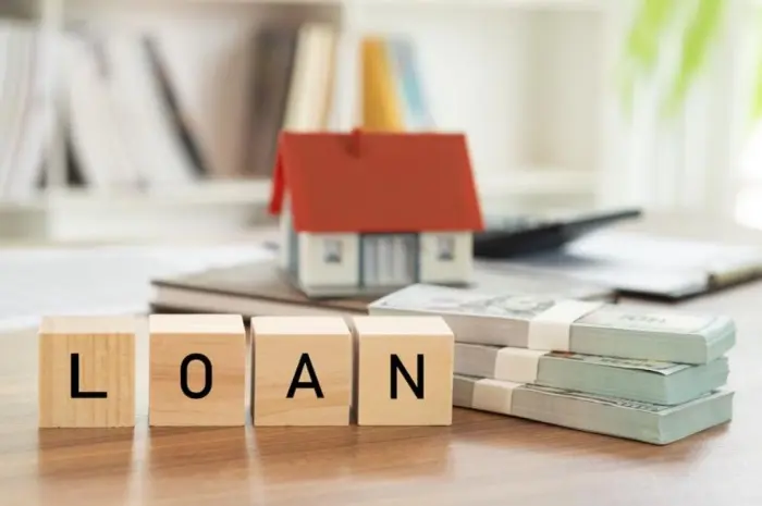 Mortgage Loan For a House And a Flat